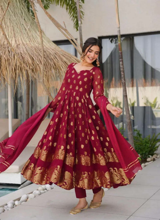HEAVY FOUX GOARGATE WITH EMBROIDERY WORK WITH ELASTIC AND FOUR SIDE LACE BORDER DUPATTA TYPE GOWN