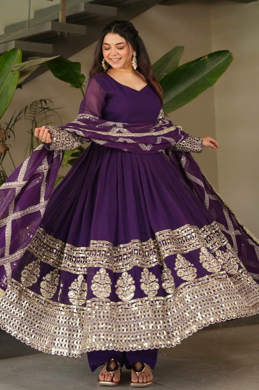 New Styles Pattern Stitch Fancy Gown With Dupatta Set For Wedding& Festive Special