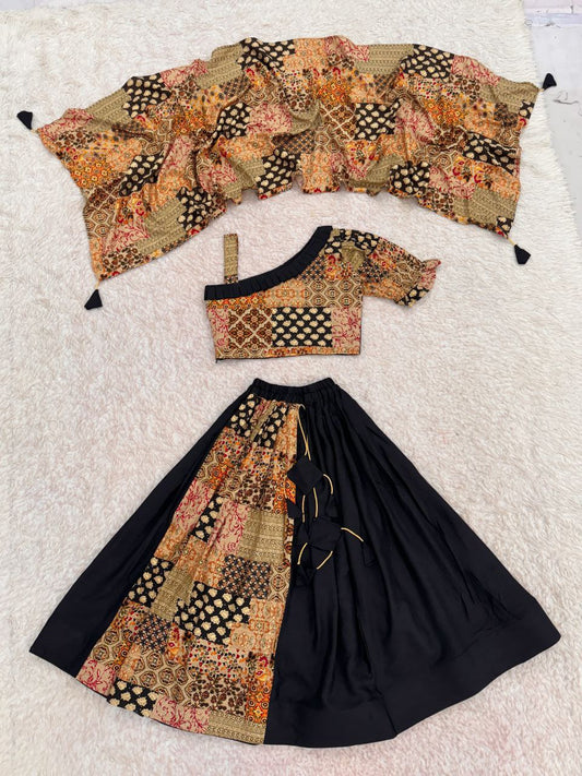 Pure reyon Cotton and Reyon Print With Siroski Diamond Kali.