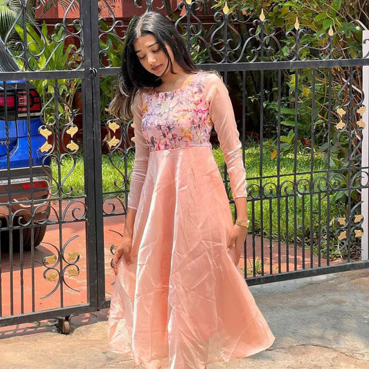 ELEGANT NEW DESIGNER KURTI FOR WOMEN