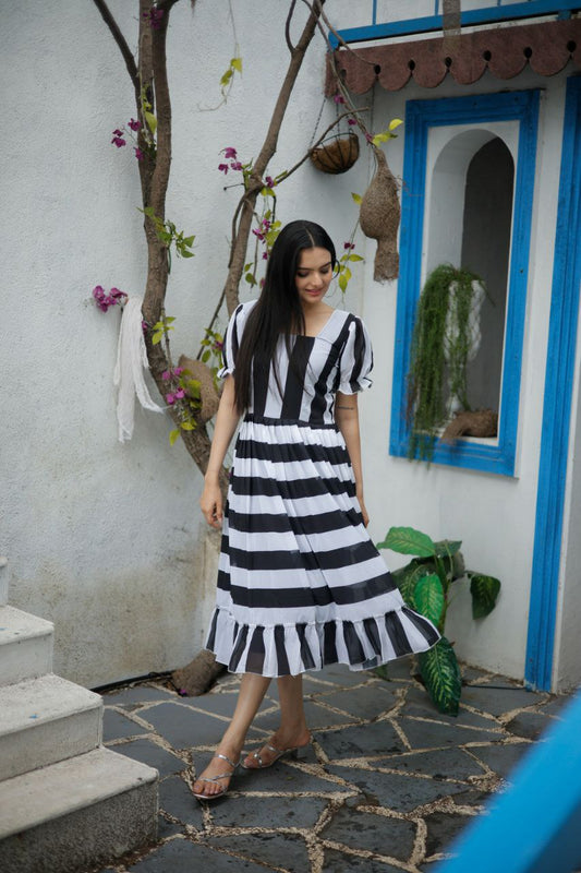 Heavy Fox Georgette With Heavy Digital Print Work Frock