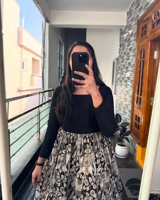 Hakuba and soft muslin fabric frock