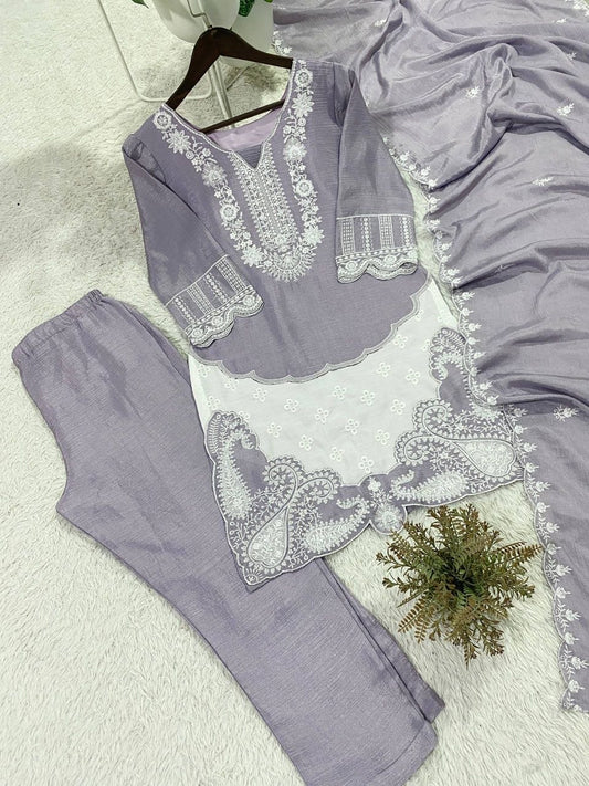 Lavender and White Embroidered Salwar Kameez - Heavy Lace and Resham Work Pakistani Suit - Indian Ethnic Wear for Women - Designer Kurta Set with Scalloped Dupatta