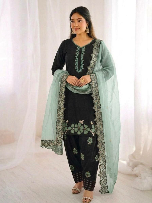 Premium Black Festive Salwar Kameez with Intricate Floral Threadwork