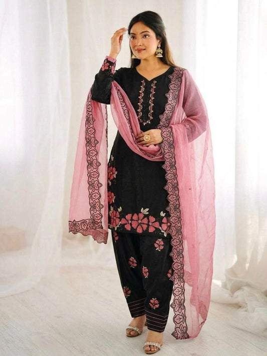 Premium Black Festive Salwar Kameez with Intricate Floral Threadwork