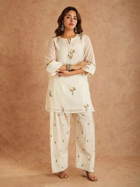 Designer White Floral Salwar Kameez Set - Minimalist Embroidered Kurti with Wide Leg Pants & Scalloped Dupatta - Festive Party Wear Outfit