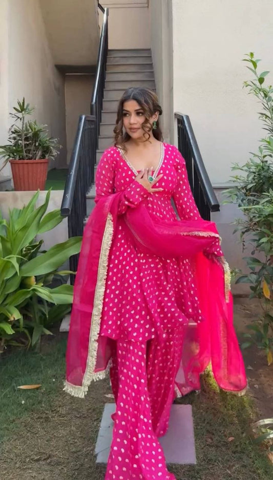Sarara And Kurti