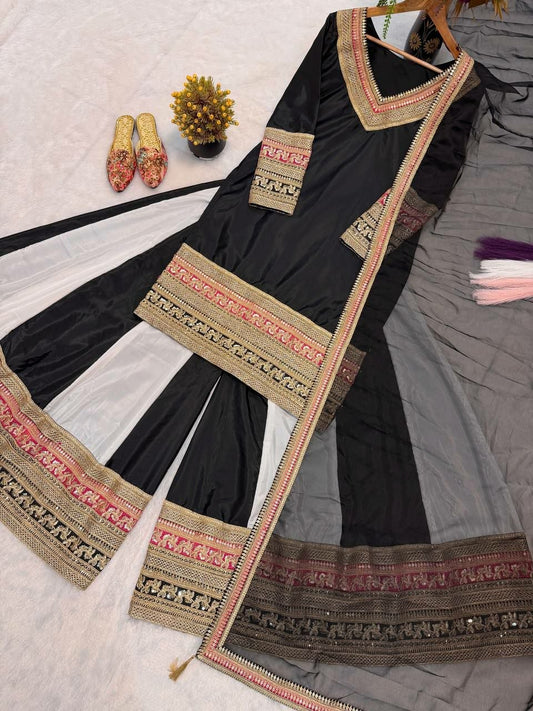 Sarara And Kurti
