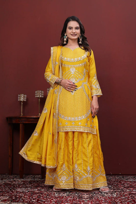 Sarara And Kurti