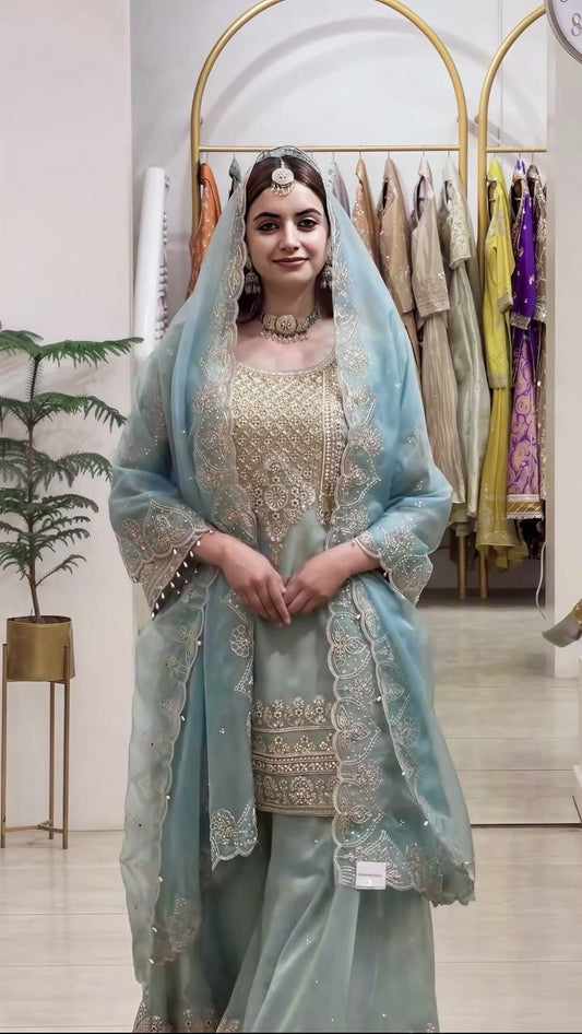 Sarara And Kurti