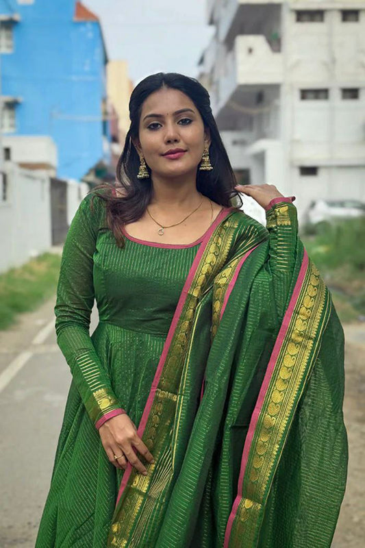 This top made from Kota banarsi fabric with Jacquard weaving zari border And Duppatta with lace border