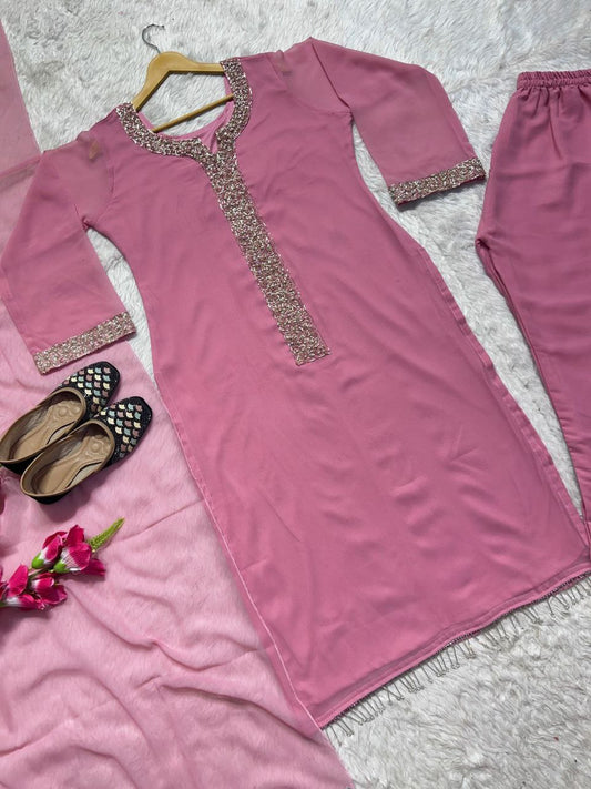 New Simple and Sobr Kurti For Women For Daily Wear