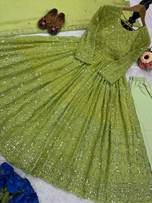 HAVY FOUX GOARGATE WITH EMBRODARY WORK WITH FULL SLEEVES GOWN