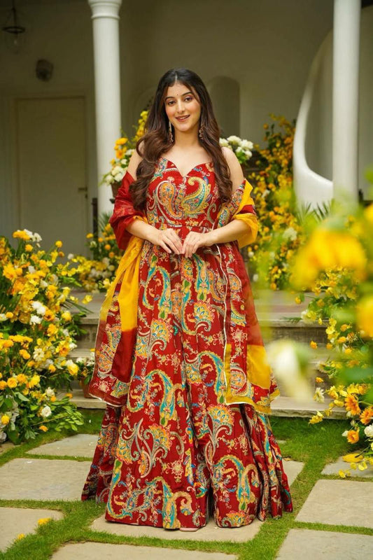 Pure Jimmy Organza Silk And Digital Printed Padded Gown With 54+Gown Length Type Anarkali Gown
