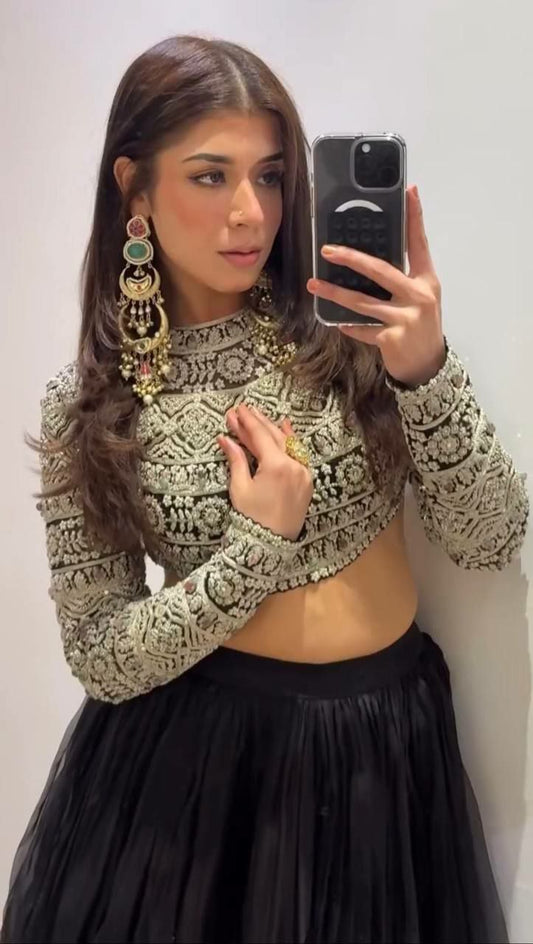 Tabby Organza With Thread & Sequence Detailing And Grand 4 Meter Flair Lehenga Choli