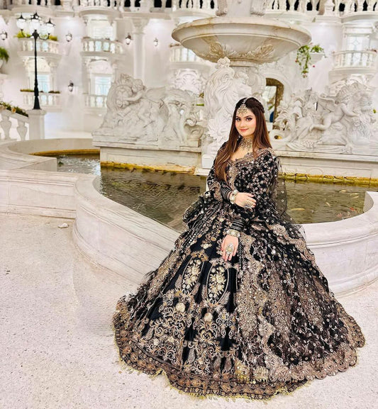 HEAVY FUAX GEORGEET & HEAVY CHINE SEQUENCE WORK WITH DIMOND HAND WORK CAN-CAN LAHENGA CHOLI