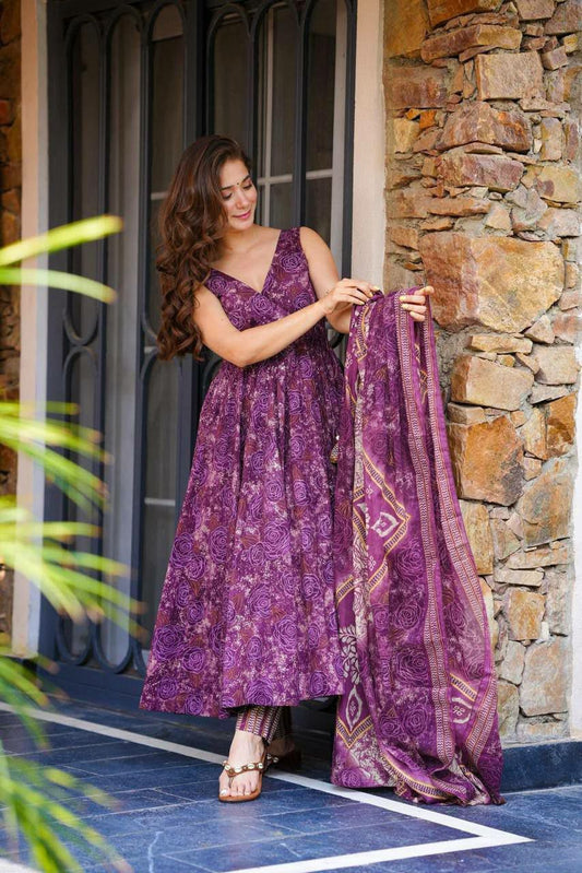 Digital Printed Cotton Suit With Adjustable Elastic Cotton Bottom Anarkali Gown