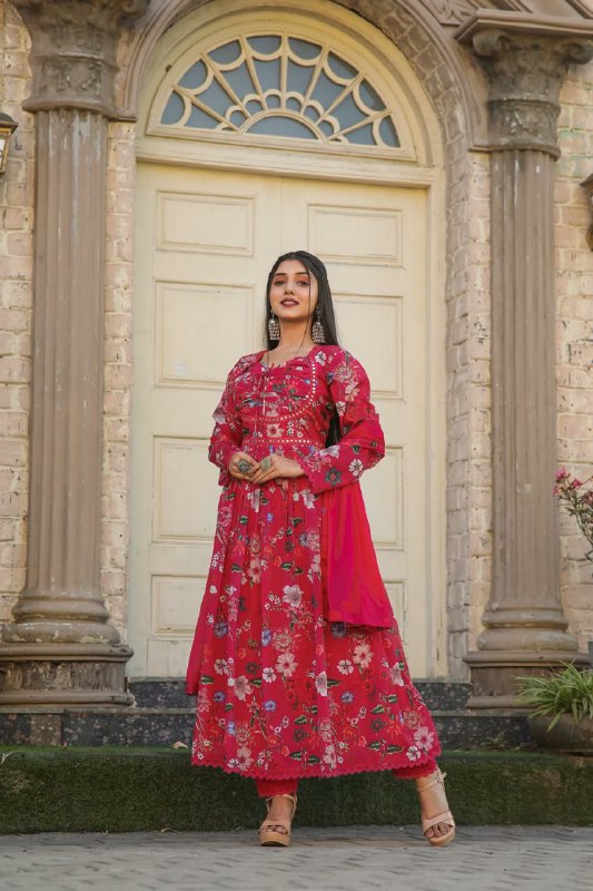 Chinon Print Pink Amazing kurti Set With Dupatta