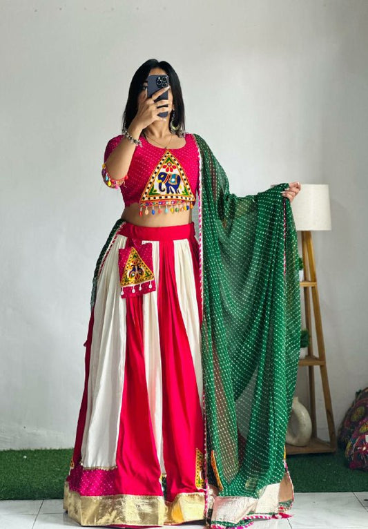 PURE MOTEDA LEHENGA CHOLI