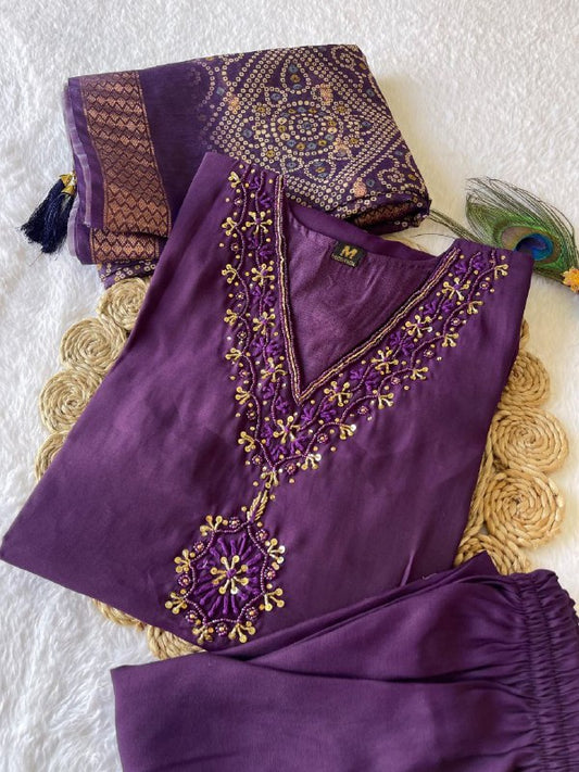 HEAVY JACQUARD WITH DIGITAL PRINT KURTI
