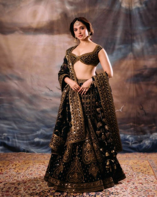 JALPARI SILK WITH EMBROIDERY SEQUENCE ZARI DESIGN WORK