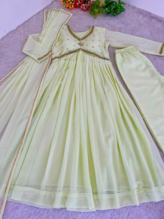 Presenting By New Party Wear Look Fox Gerorrget Gown With Dupatta , pant