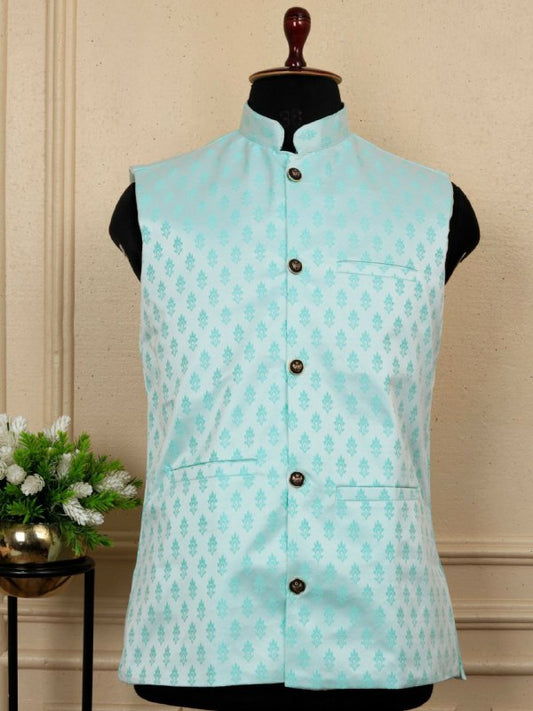 We Are Presenting Men's Traditional kothi