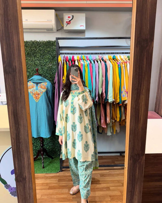 Pure Maslin Cotton With Digital Print With Elastic And Four Side Readymade Lace Border Farshi Palazzo Dress