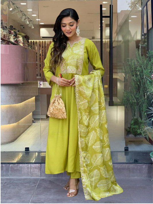 Beautiful Designer Kurta Suit set On heavy Viscose fabric with Inner