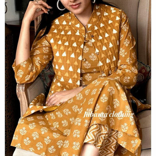 Featuring beautiful Heavy Suit Set