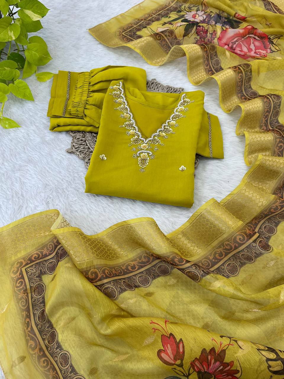 KURTIES