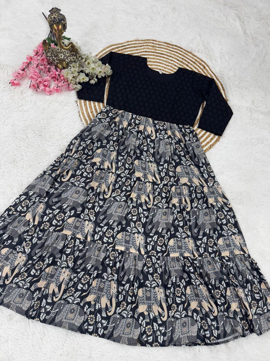 Hakuba and soft muslin fabric frock