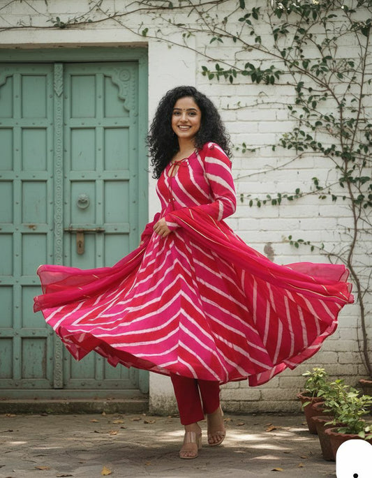 Introducing our new collection featuring the exquisite Leheriya Grorgett suit set. This elegant ensemble combines traditional charm with contemporary style, making it perfect for any special occasion. Elevate your wardrobe today!