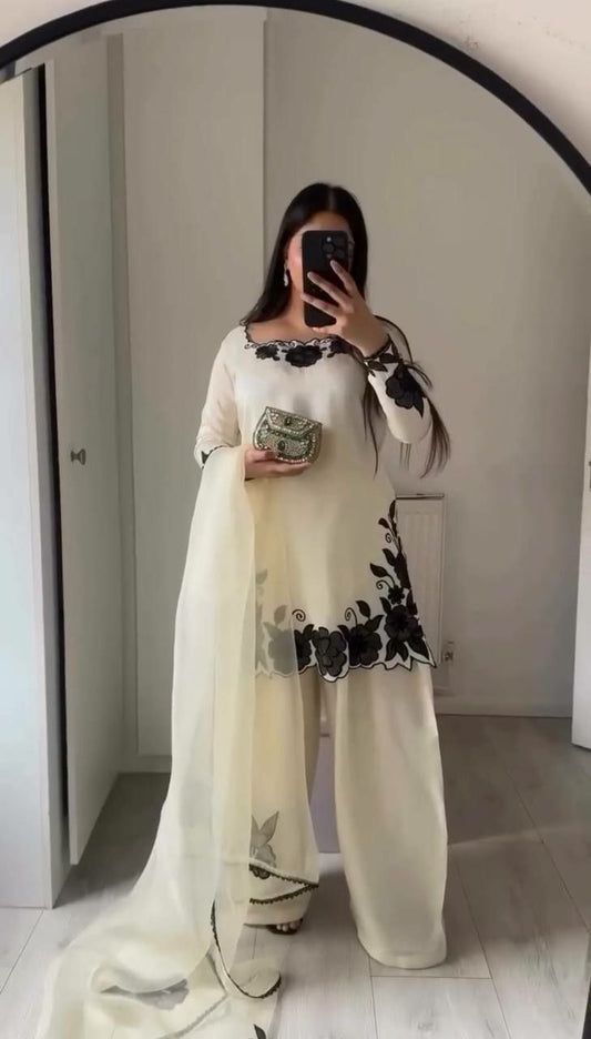 Chic Off-White Organza Kurta Set with Bold Black Floral Embroidery