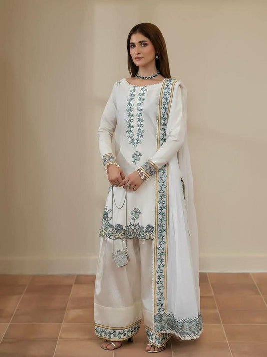 Chic Off-White Embroidered Palazzo Set | High-Fashion Traditional Wardrobe Essential | Sophisticated Silk Suit with Intricate Floral Needlework