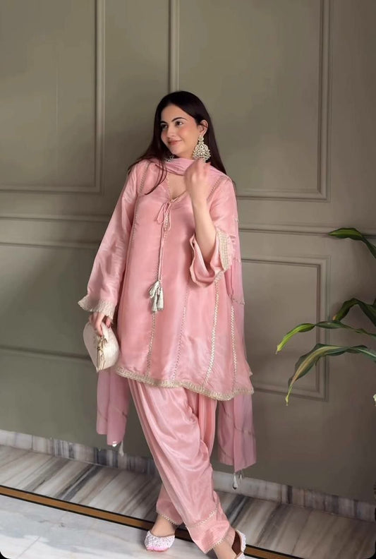 Patiyala And Kurti Set