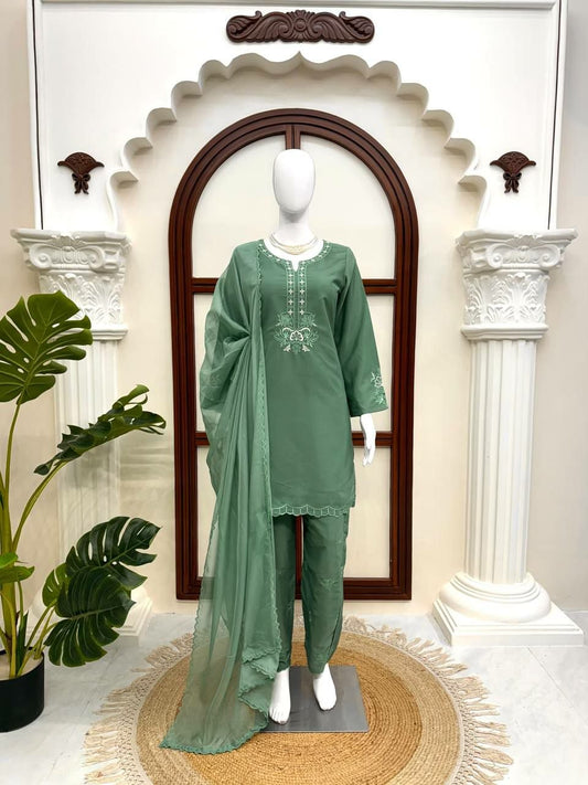 Kurti And Pent