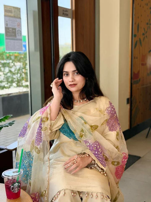 Kurti And Pent