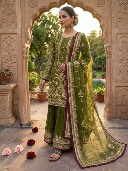 Sarara And Kurti