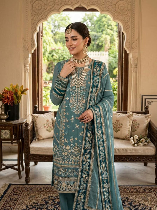 Pent And Kurti