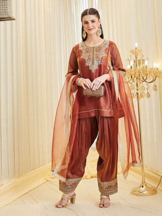 Patiyala And Kurti