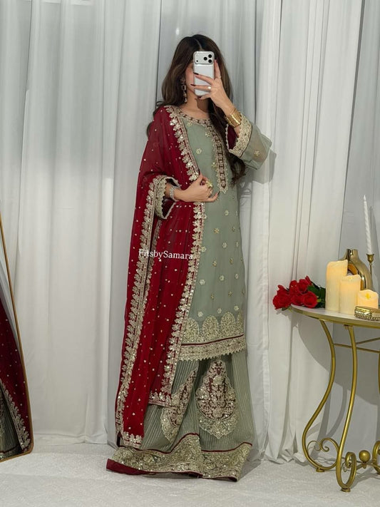 Sarara And Kurti