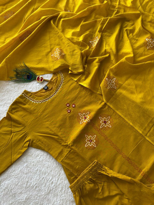 Pure Mul Cotton With Hand Block Print
