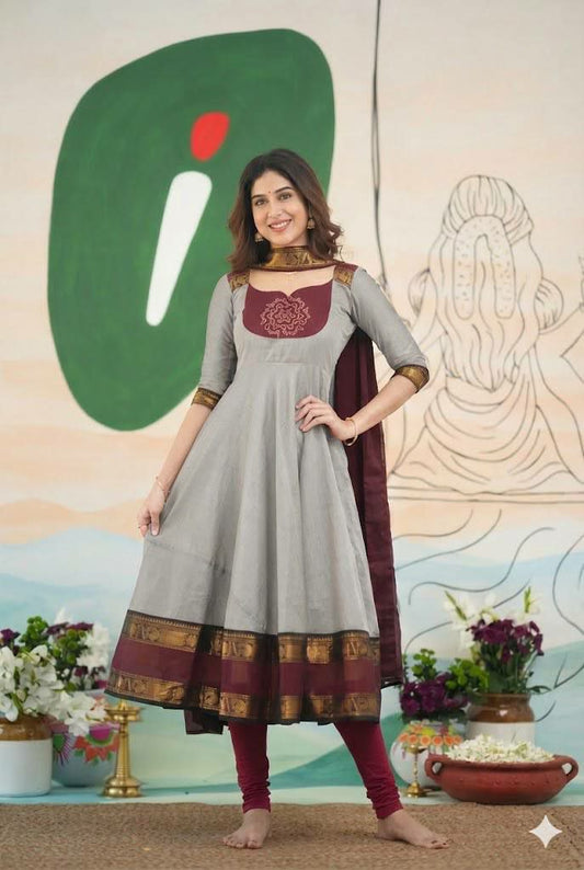 Roman And Bottam Side Jacquard Silk  Lesss