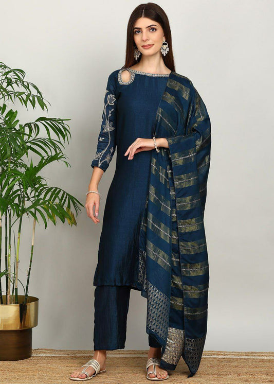 VICHITRA WITH JARI DUPATTA