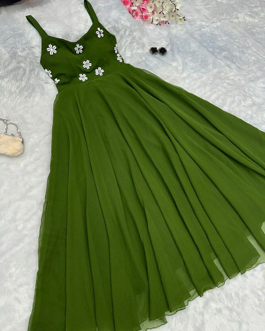 Anarkali Stylished Gown For Women With Unique Deisgn