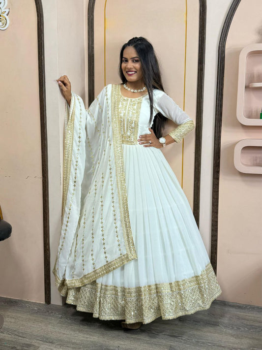 PRESENTING 3 PIECE STYLISH GOWN AND DUPATTA WITH BEAUTIFUL BOTTOM FABRICS DETAIL GOWN